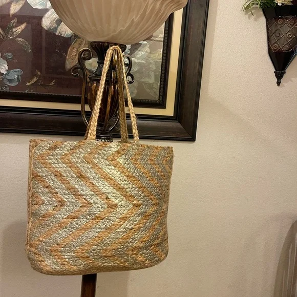 Vintage Anju please check all picture of condition - Picture 3 of 17